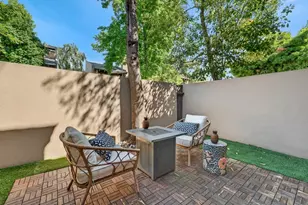 878 Woodside Ln, Sacramento, CA 95825 - Photo 17