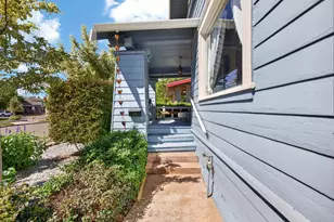 29 W Maple St, Stockton, CA 95204 - Photo 7