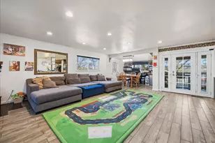 10585 Joeger Rd, Auburn, CA 95602 - Photo 9