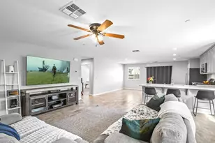 1393 Meadow Ranch St, Plumas Lake, CA 95961 - Photo 5