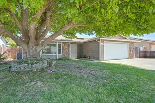 8267 Fieldpoppy Cir, Sacramento, CA 95828 - Photo 7