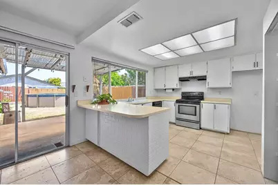 8267 Fieldpoppy Circle, Sacramento, CA 95828 - Photo 17