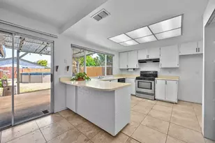 8267 Fieldpoppy Cir, Sacramento, CA 95828 - Photo 17