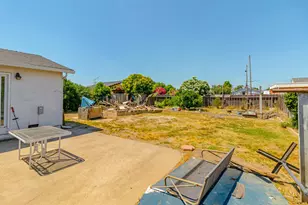 1204 Maple Dr, Oakdale, CA 95361 - Photo 17