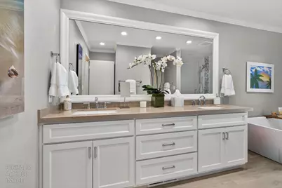 7233 Parkwoods Drive, Stockton, CA 95207 - Photo 27