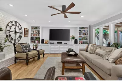 7233 Parkwoods Drive, Stockton, CA 95207 - Photo 19