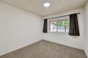 7869 Valley Quail Ct, Antelope, CA 95843 - Photo 21