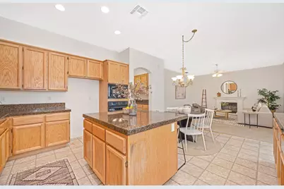 7209 Danberg Way, Elk Grove, CA 95757 - Photo 33