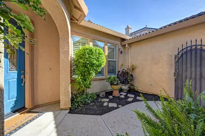 7209 Danberg Way, Elk Grove, CA 95757 - Photo 11