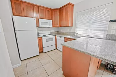 8853 La Riviera Drive #D, Sacramento, CA 95826 - Photo 13