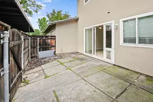 8853 La Riviera Dr, Sacramento, CA 95826 - Photo 45