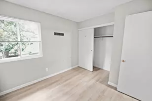 8853 La Riviera Dr, Sacramento, CA 95826 - Photo 29