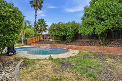 8263 Scarlet Oak Circle, Citrus Heights, CA 95610 - Photo 51