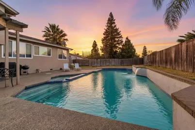 8204 Scarlet Oak Circle, Citrus Heights, CA 95610 - Photo 33