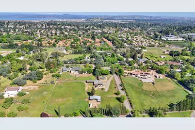 7545 Cardwell Avenue, Orangevale, CA 95662 - Photo 91