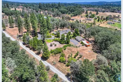 19539 Mountain Lion Road, Grass Valley, CA 95945 - Photo 3