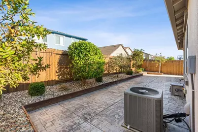 10261 Baritone Way, Elk Grove, CA 95757 - Photo 55