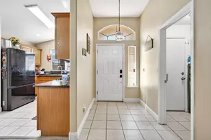 980 Redwood St, Parlier, CA 93648 - Photo 5