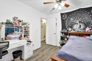 980 Redwood St, Parlier, CA 93648 - Photo 21