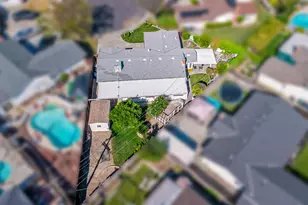 1008 Colonial Ct, Modesto, CA 95350 - Photo 39