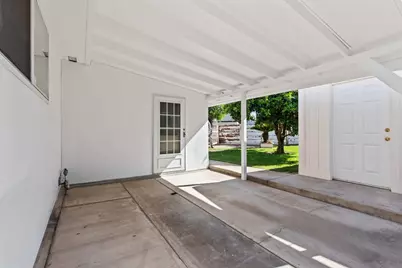 1008 Colonial Court, Modesto, CA 95350 - Photo 19