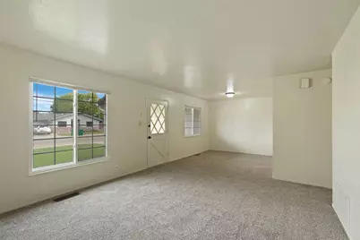 1606 W Lockeford Street, Lodi, CA 95242 - Photo 1