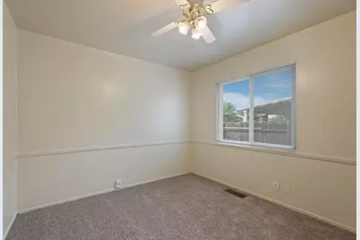 1606 W Lockeford Street, Lodi, CA 95242 - Photo 7