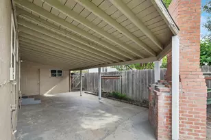 1606 W Lockeford St, Lodi, CA 95242 - Photo 23