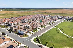 10517 Etude Wy, Elk Grove, CA 95757 - Photo 53