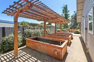 963 Shasta Cir, El Dorado Hills, CA 95762 - Photo 55