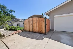 963 Shasta Cir, El Dorado Hills, CA 95762 - Photo 11