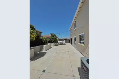 8026 Prairie Hawk Way, Sacramento, CA 95829 - Photo 23