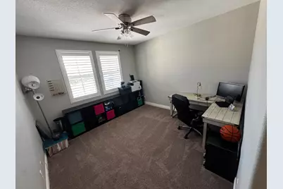 8026 Prairie Hawk Way, Sacramento, CA 95829 - Photo 19