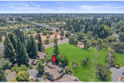 1906 University Park Drive, Sacramento, CA 95825 - Photo 43