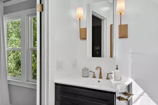 721 38th St, Sacramento, CA 95816 - Photo 27