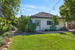 721 38th St, Sacramento, CA 95816 - Photo 43