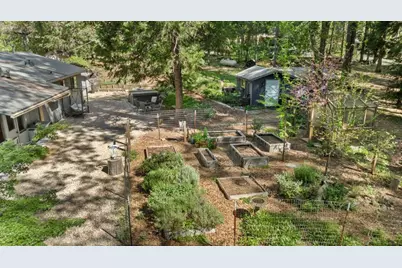 12501 Valley View Road, Nevada City, CA 95959 - Photo 7