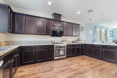 7071 N Mariposa Court, Dublin, CA 94568 - Photo 17