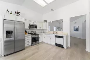 1933 Lifetime Dr, Modesto, CA 95355 - Photo 11