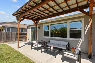 1040 Monterey Way, Plumas Lake, CA 95961 - Photo 27