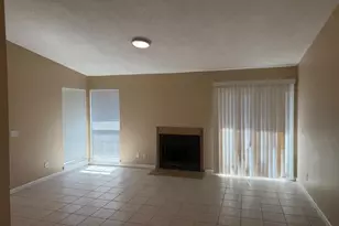 7518 Whisperwillow Dr, Sacramento, CA 95828 - Photo 9