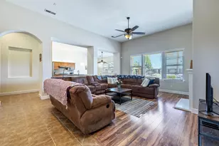 6008 W Wathen, Fresno, CA 93722 - Photo 9