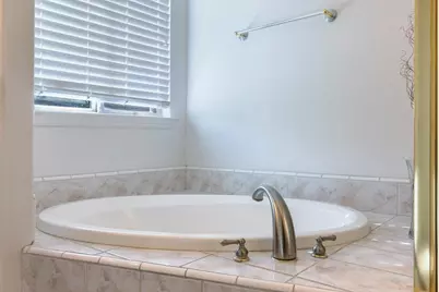 6008 W Wathen, Fresno, CA 93722 - Photo 45