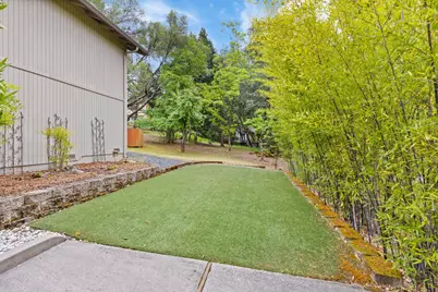 12029 Lakeshore S, Auburn, CA 95602 - Photo 37