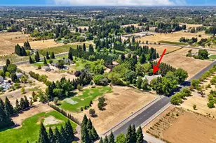 10910 Chambeau Way, Elk Grove, CA 95624 - Photo 91
