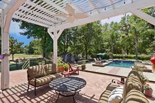 10910 Chambeau Way, Elk Grove, CA 95624 - Photo 75