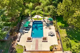 10910 Chambeau Way, Elk Grove, CA 95624 - Photo 97