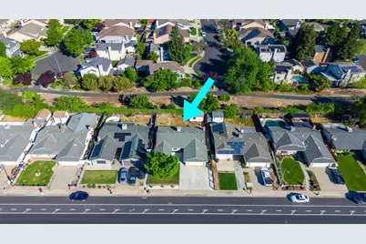 1348 E D, Oakdale, CA 95361 - Photo 29