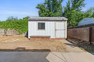 1348 E D, Oakdale, CA 95361 - Photo 25