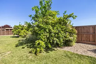 1368 Turnbridge Way, Plumas Lake, CA 95961 - Photo 51